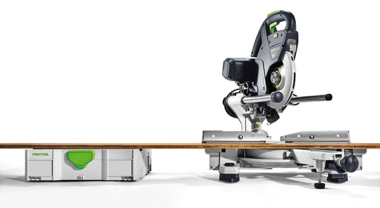 Festool KAPEX KS 60 E Kapp-Zugsäge mit Systainer, Frontansicht auf weißem Untergrund