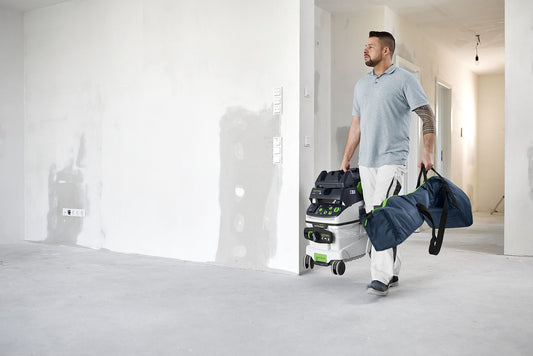 Festool PLANEX Transporttasche mit Schulterriemen, Handgriff und Akku auf Baustelle tragbar