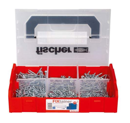 Geöffnete fischer FIXtainer Schraubenbox mit 700 verzinkten PowerFast II Schrauben in sortierten Fächern