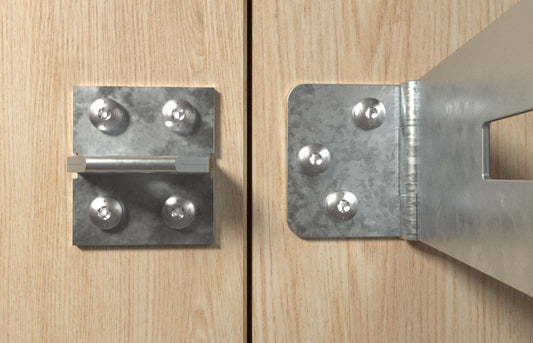 fischer Spanplattenschraube PowerFast FPF II PTP BC mit Tellerkopf befestigt Metallverbinder auf Holz, ideal für tragende Holzkonstruktionen mit hoher Auszugskraft.