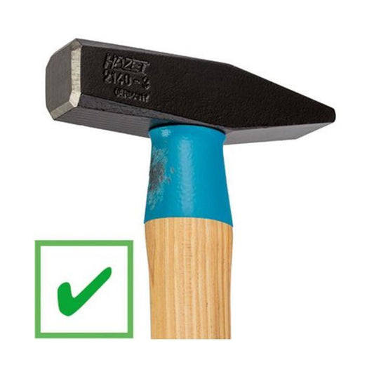 HAZET Schlosserhammer BluGuard 2140 mit Hickorystiel und Stahl-Stielschutzhülse, Ansicht des Hammerkopfs